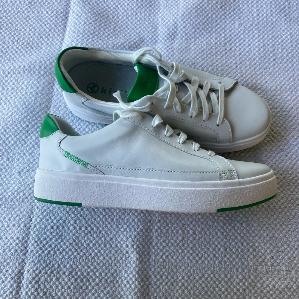 Kizik Vegas Hands Free Clover Low-Top Sneakers Women’s 8.5 Wide Men’s 7 Wide EUC